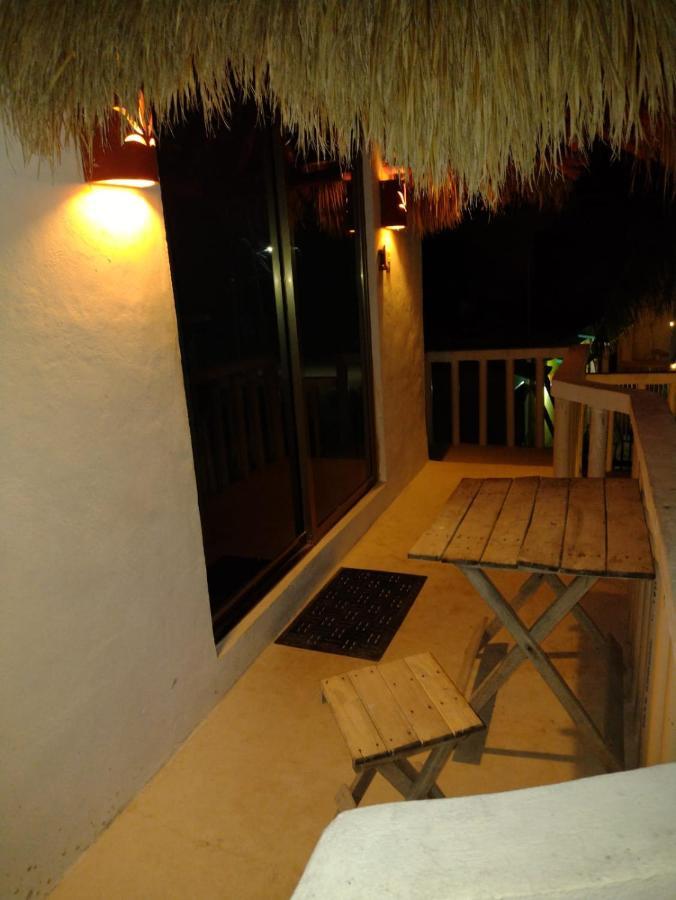 Scondi2 En El Depa Isla Holbox Exterior photo